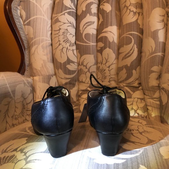 AJVANI shoes - Picture 6 of 6